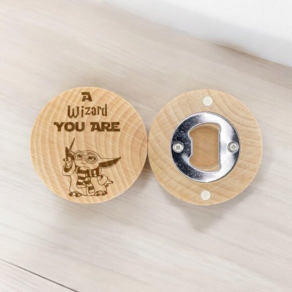 Baby Yoda Wizard Engraved Magnetic Bottle Opener - Funny Star Gift - Picture 1 of 1